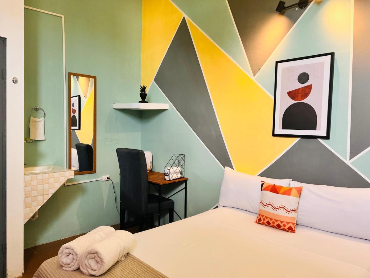 Hotel Adventure Lodge Jacó Екстериор снимка
